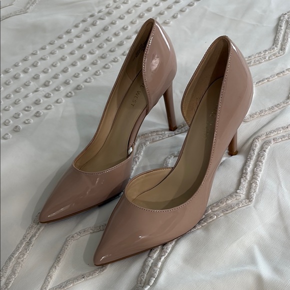 Nine West Nude Patent Leather Heels - Picture 1 of 3